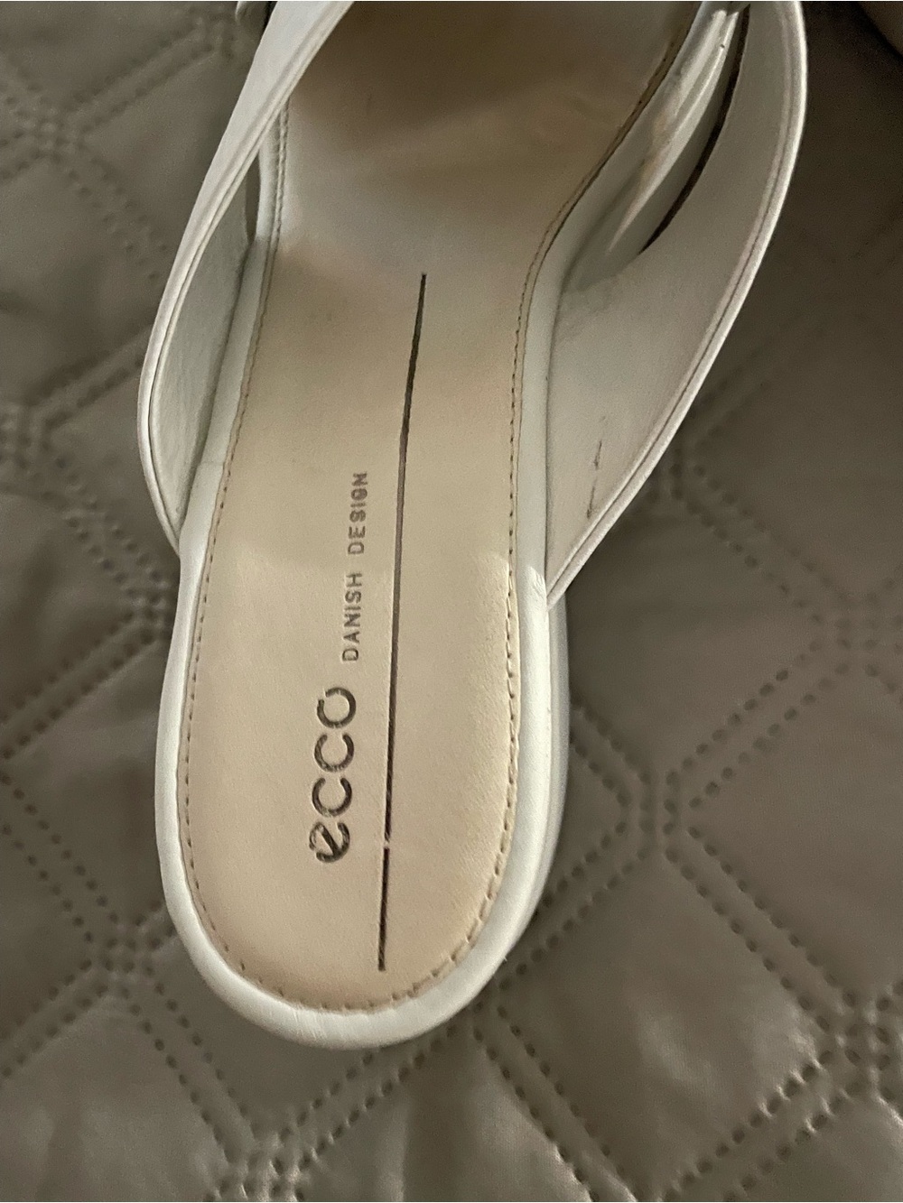 Ecco White Crisscross Leather Slide Sandals - Picture 7 of 10
